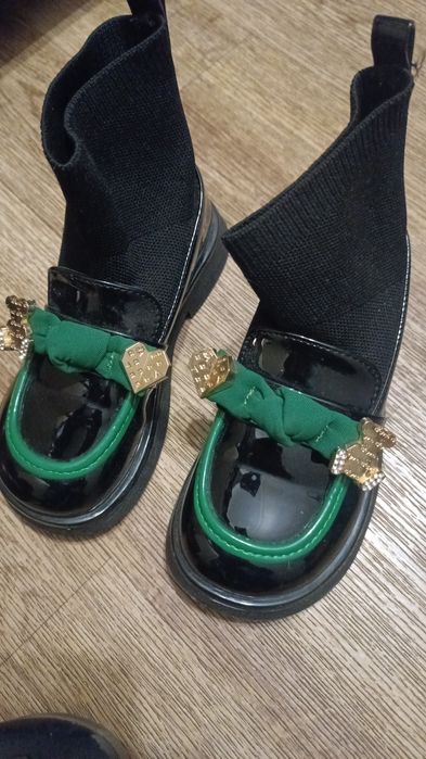 Продам пакет детских вещей и обуви