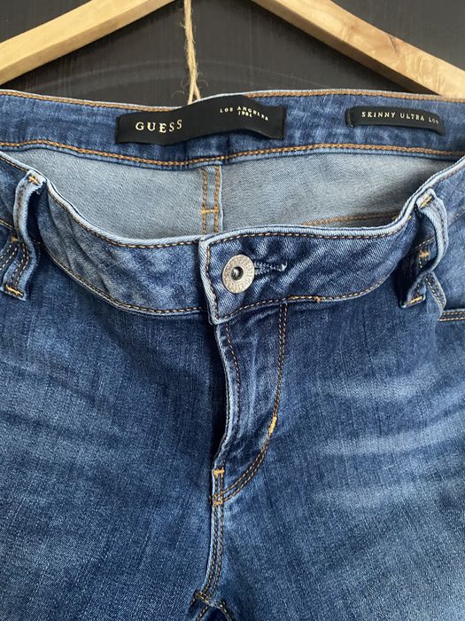 Blugi Guess , mărimea 33