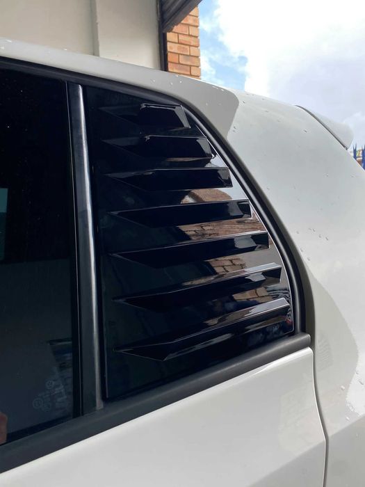 Ornamente Extensii Parasolar Geam Spate Louver Volkswagen VW Golf 6