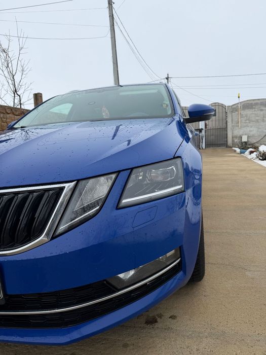 Skoda  Octavia 2019 / 1.6 TDI / Distronic / Sistem audio Canton