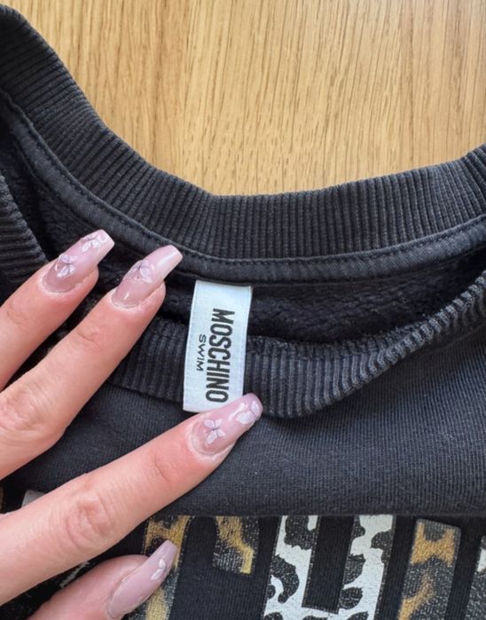 Горнище moschino