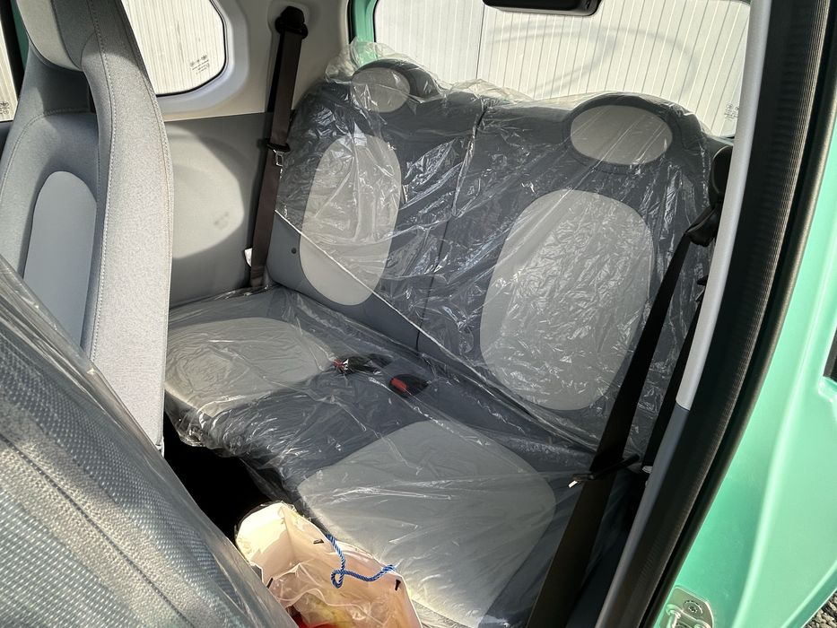 Aigo M1//16 ani//4 locuri//180 km autonomie//camera//Ac//16 ani