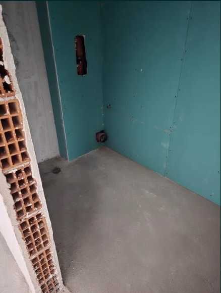 Продава се Двустаен апартамент в Пловдив, Център - 58 кв.м за 792 €/кв.м - Снимка #2