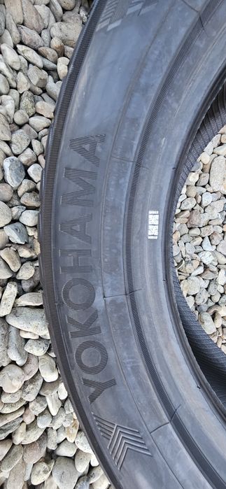 Anvelope Yokohama BluEarth Winter V905 M+S 195/55 R15 85H