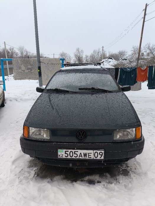 Продаю пассат б3 универсал