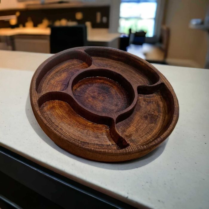 Персонализирани ръчно изработени подаръци от орех,дъб