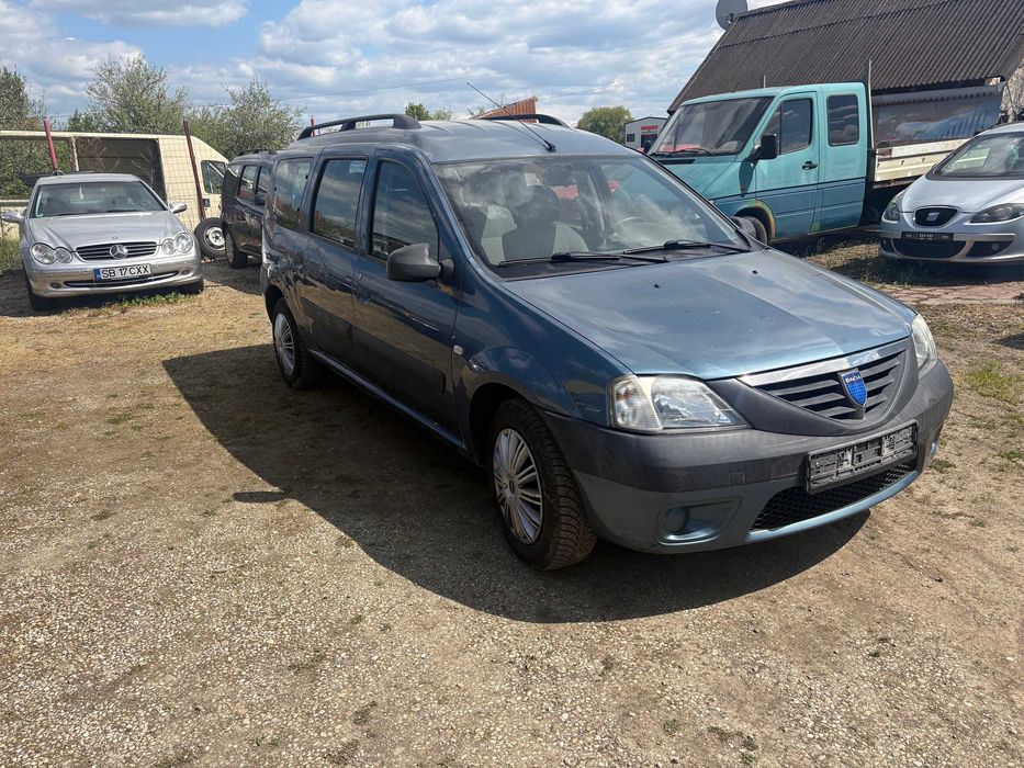 Dacia Logan MCV .7 locuri . 1,6 mpi