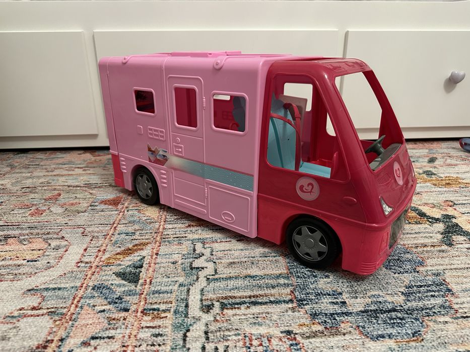 Rulota papusa Barbie