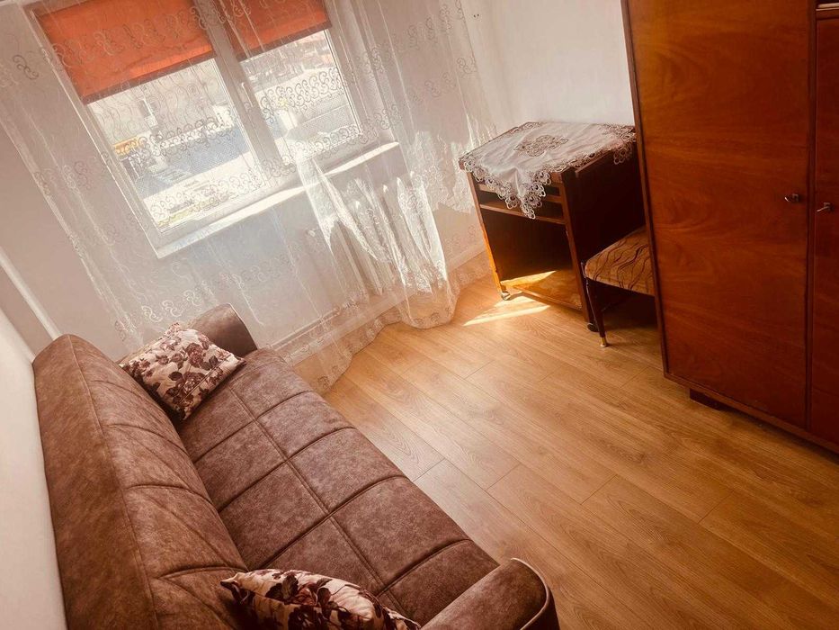 Inchiriez apartament, 3camere, complet mobilat si utilat - Tomis Nord