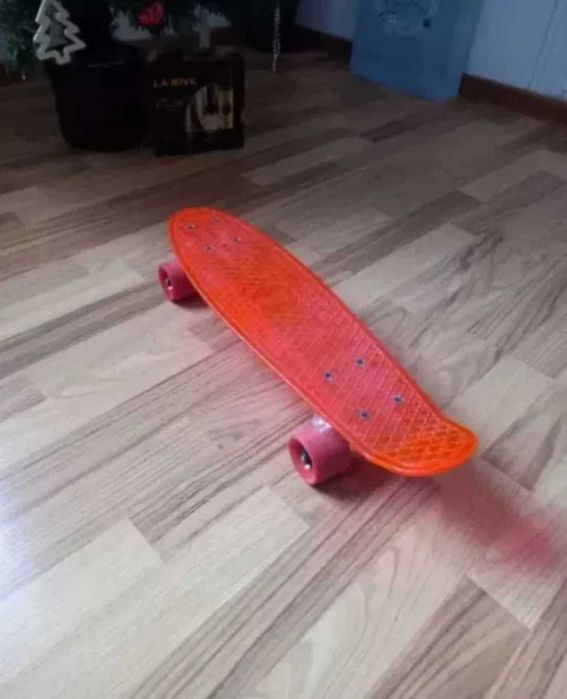 Skateboard ca nou. Suceava