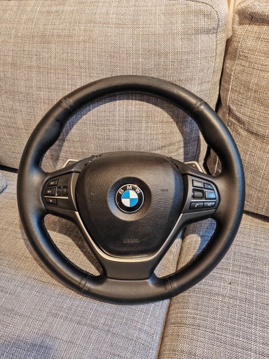 Volan BMW Sport Seria 3 F30 F31 Seria 4 F32 F33 F36 original cu airbag