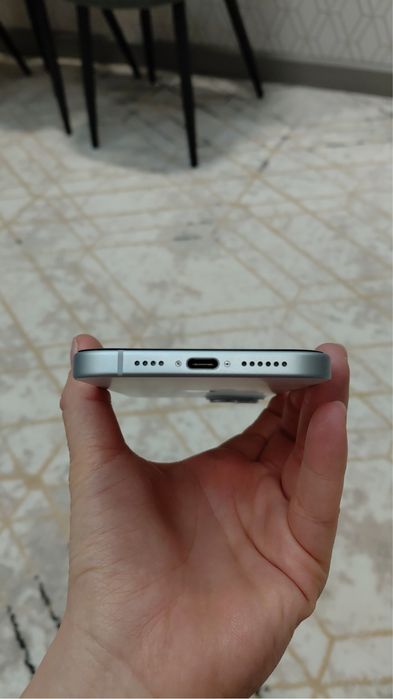 Iphone 15plus Акб 86% состояние идеал