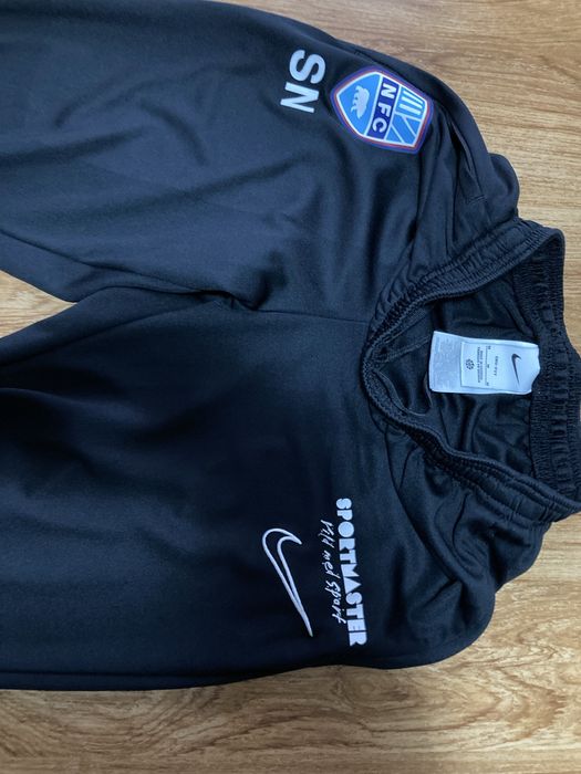 Мъжко оригинално долнище Nike