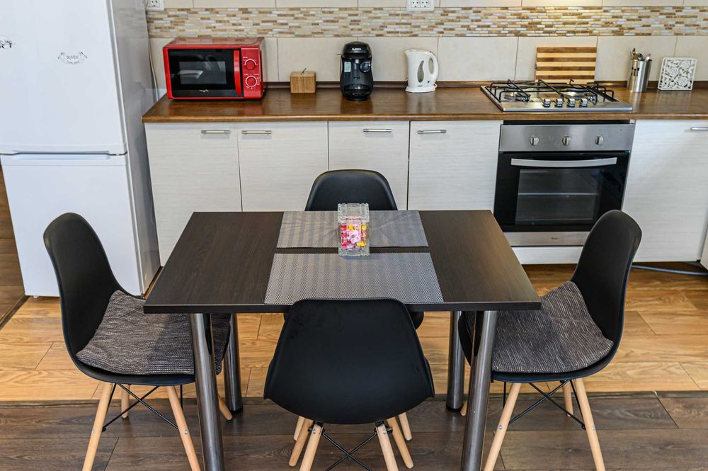 BRASOV HILLSIDE [2-4 persoane] Zona CENTRU VECHI Regim Hotelier BRASOV