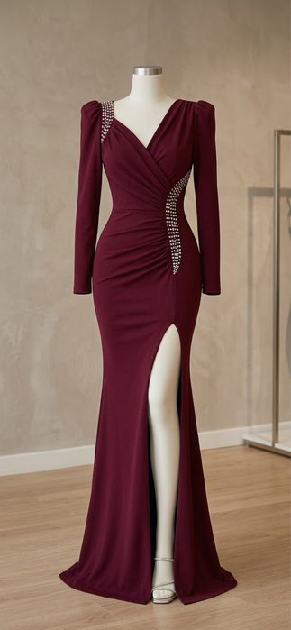 Rochie superbă vișinie