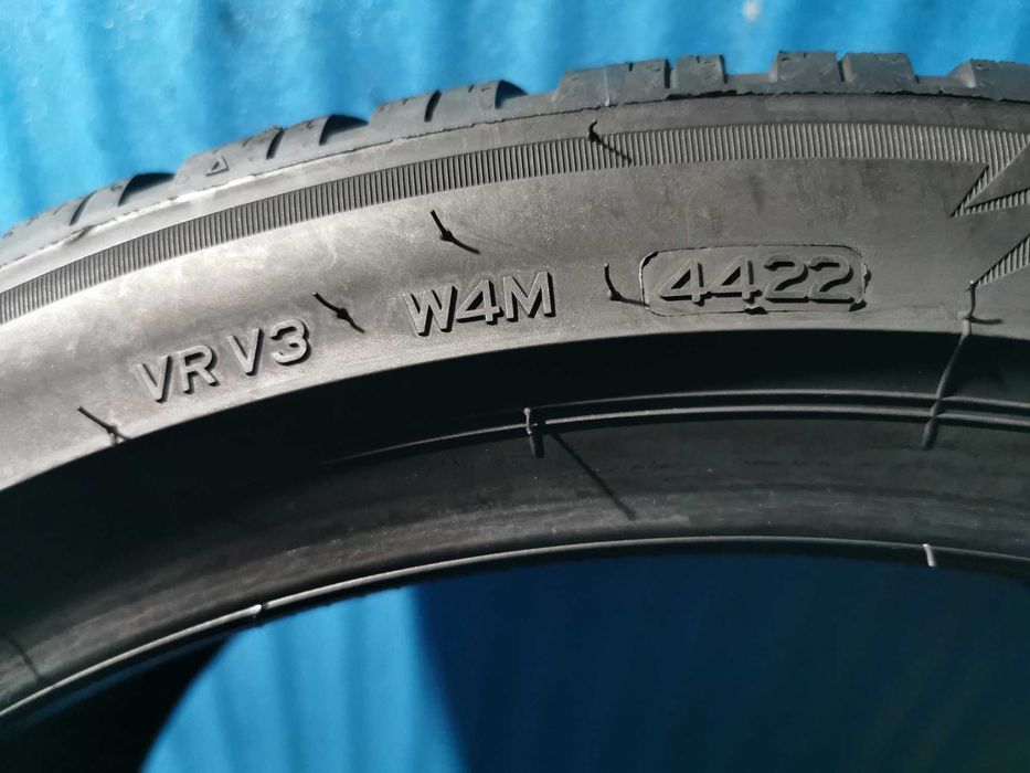 255/35 R21 - 275/35 R21 bridgestone m+s 4 bucati