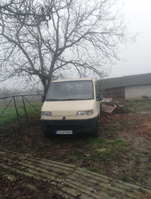 Camioneta fiat Ducato