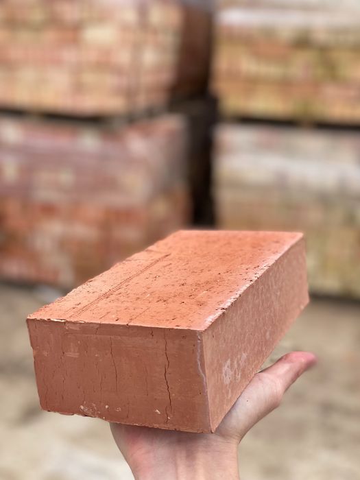 Лучший красный Кирпич в Алматы