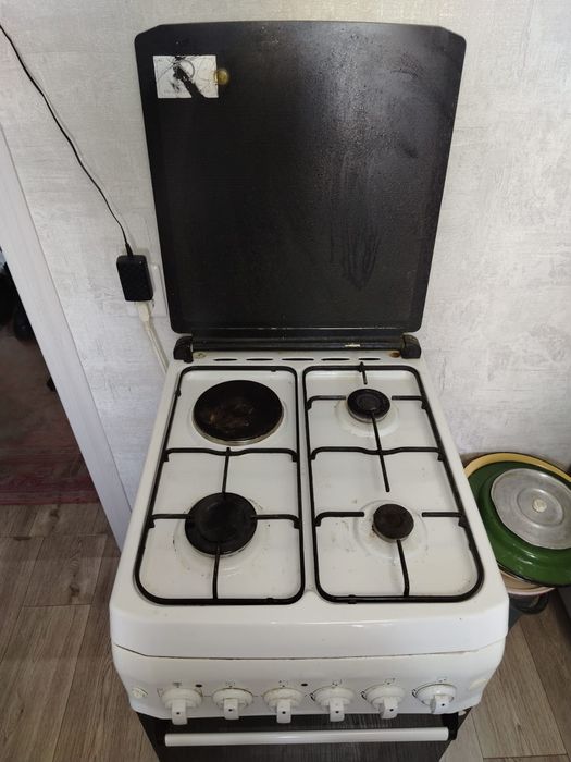 продам Газовую плиту