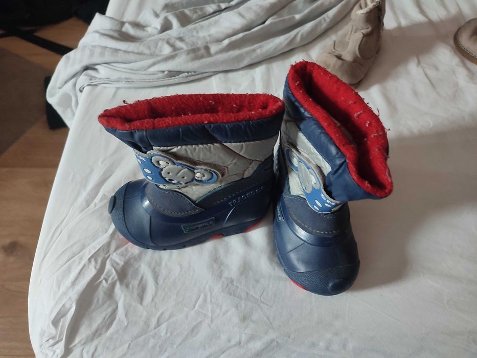 Обувки 18-22 номер