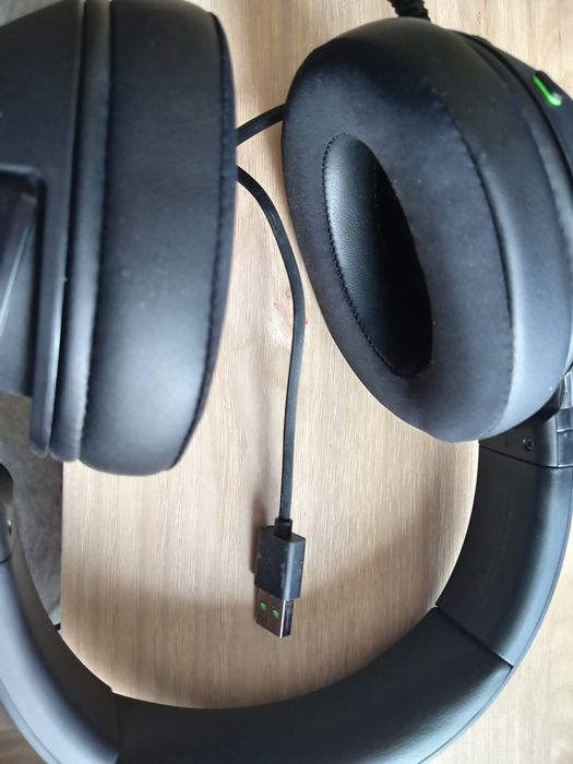 Чисто нови слушалки