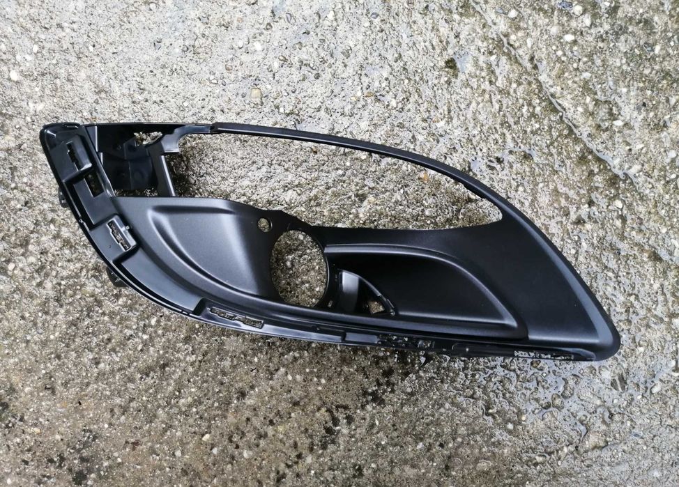 grile proiectoare Opel Astra J 100 lei