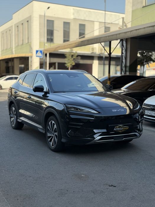 BYD Champion 605km Avtomat Full 2023Yil Rangi Qora rang Xolati zor