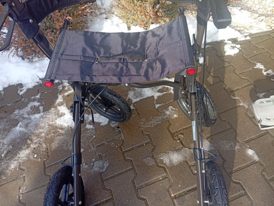 Cadru de mers pliabil,