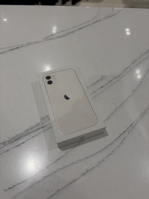 iPhone 11, на 128 гб
