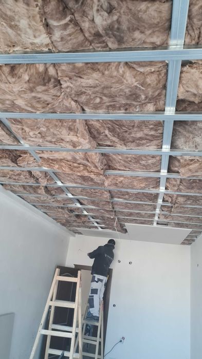 Продава се Тристаен апартамент в Асеновград - 122 кв.м за 820 €/кв.м - Снимка #7