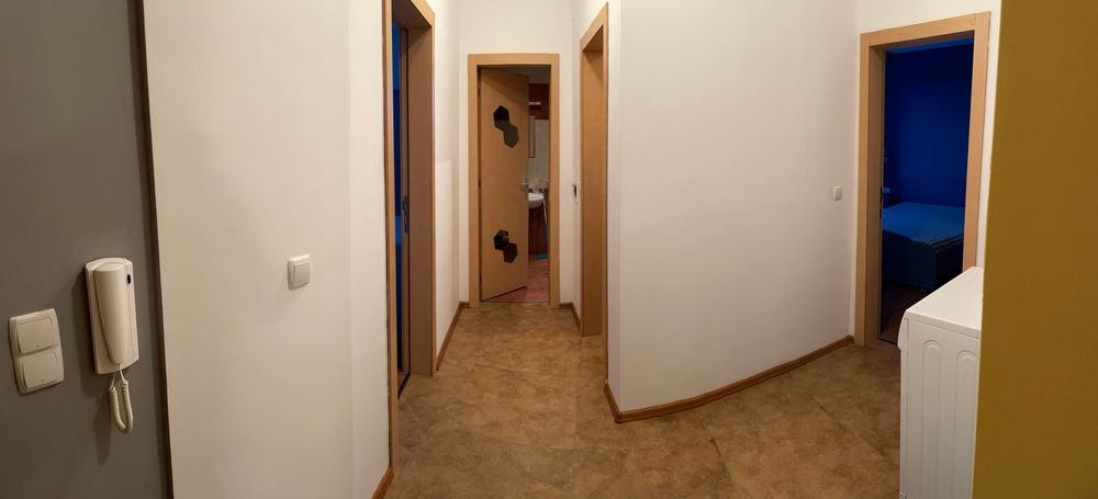 Дава се под наем Тристаен апартамент в София, Борово - 110 кв.м за 700 € - Снимка #2