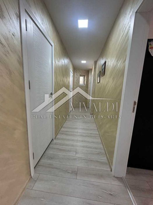 Тристаен нов голям апартамент в м-ст Ален Мак, Варна