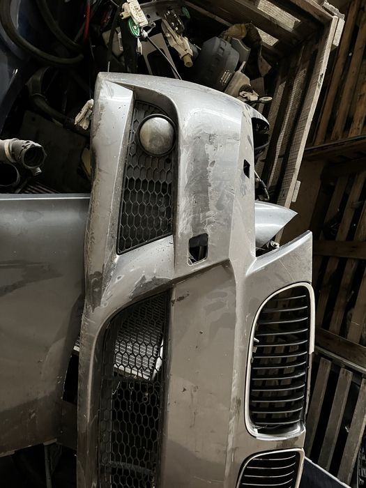 Предна М броня бмв е90/91 фейс