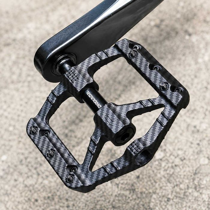 Ултра леки педали за велосипед PROMEND R65 Carbon Pattern, 3 лагера, 240гр
