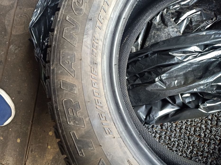 Продам шины на авто