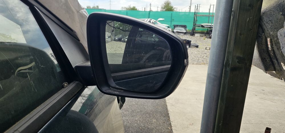Oglinda stg si dpt Peugeot 3008..5008 din2018