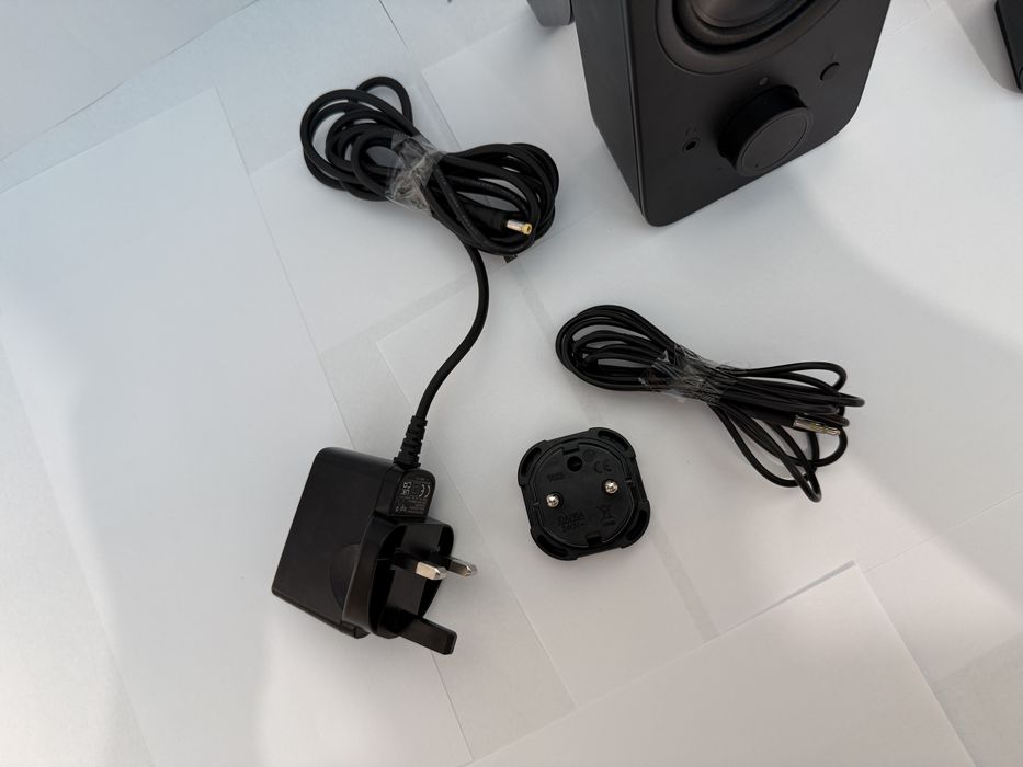 Boxe Wireless Logitech Z207 – Bluetooth & Jack 3.5mm