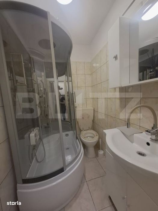 Garsoniera luminoasa, ideala pentru locuit sau investitie, in Astra