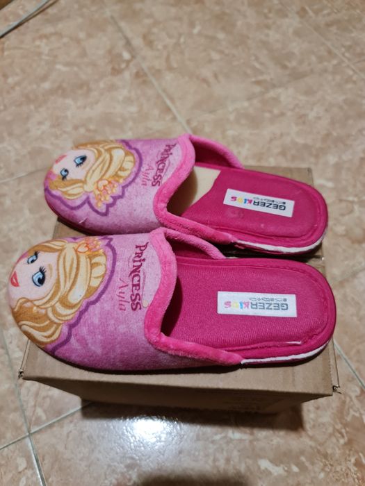 Детски пантофи 33 номер