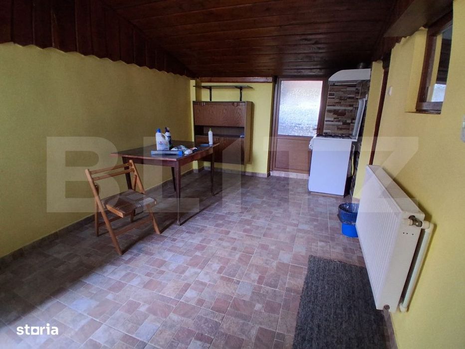 Casa cu 3 camere, 120 mp, teren 1000mp, centura Jiu