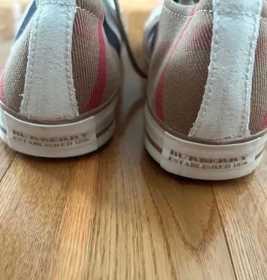 Sneakers/Tenisi/Adidasi Burberry