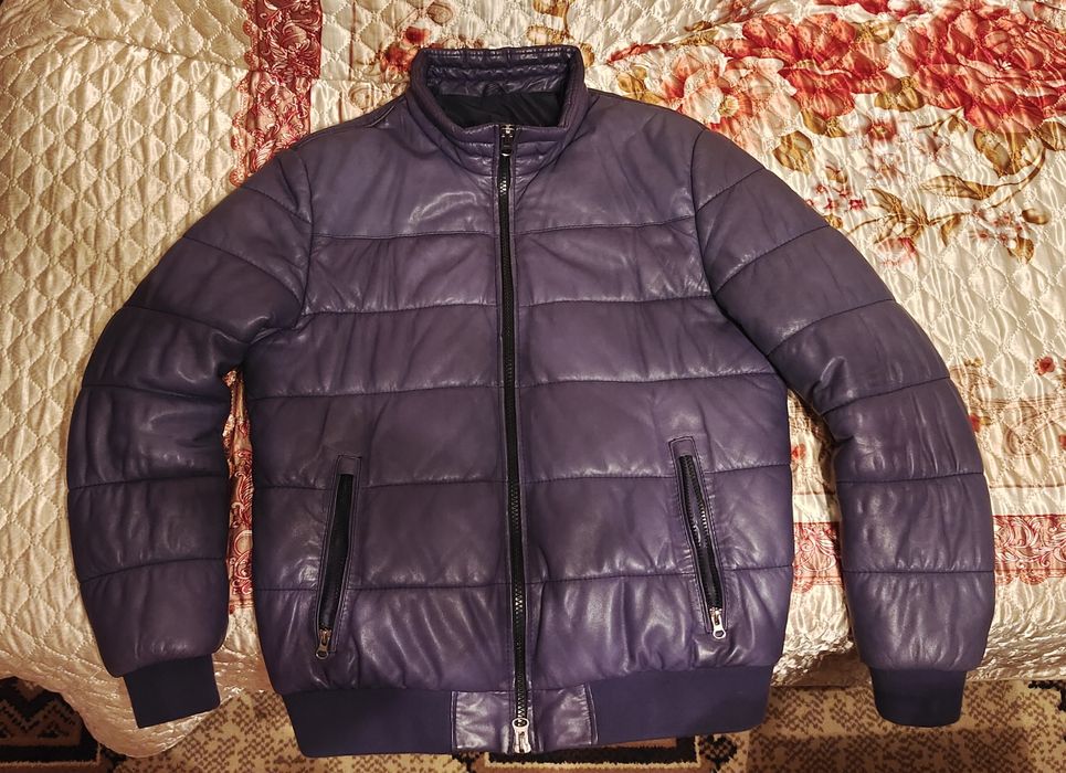 Продам весеннюю  кожаную мужскую куртку. Турция