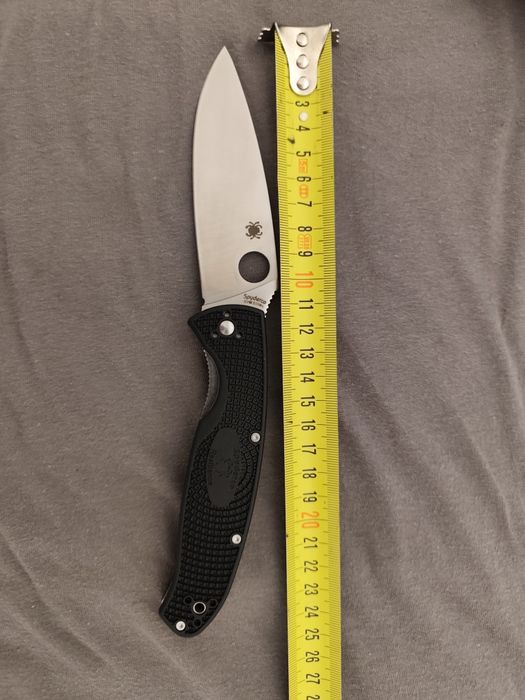 Cold steel ,spyderco