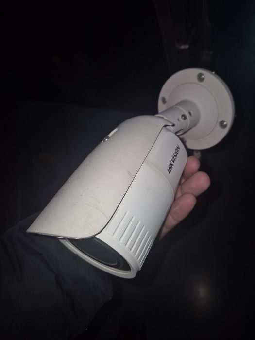 Hikvision ip камера 4 мп моторизованный