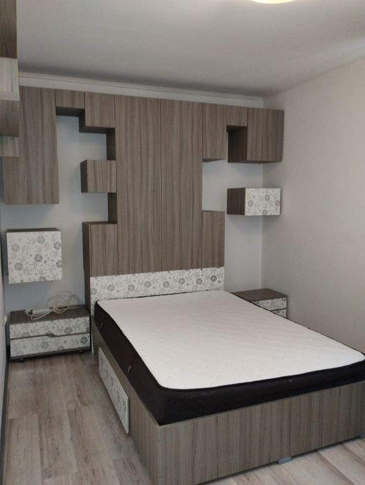 Închiriez apartament doua camere