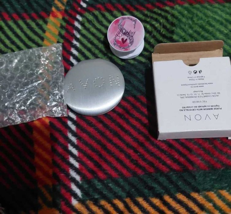Set oglindă buzunar Avon/Accesoriu suport telefon
