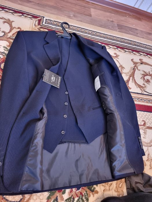 Костюм сатыладыы