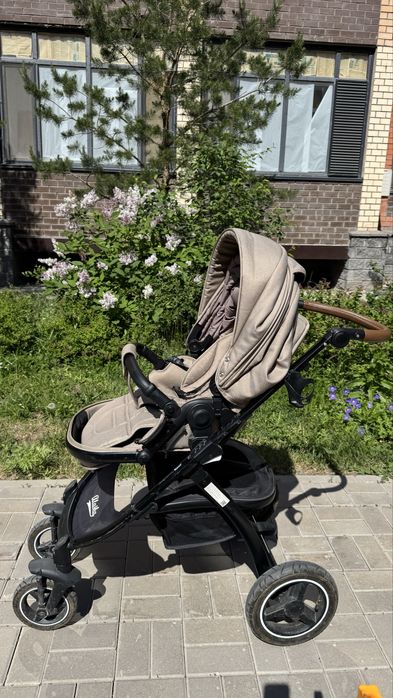 Продается коляска