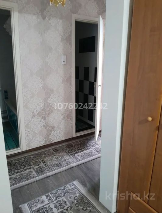 Продам квартиру двухкомнатную