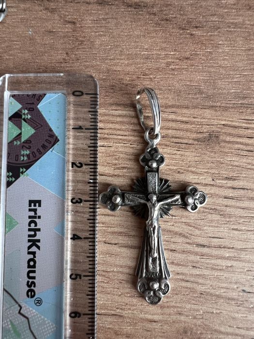Серебряный крест